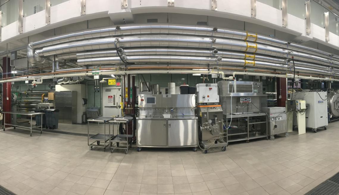展示食品加工设备的试验工厂